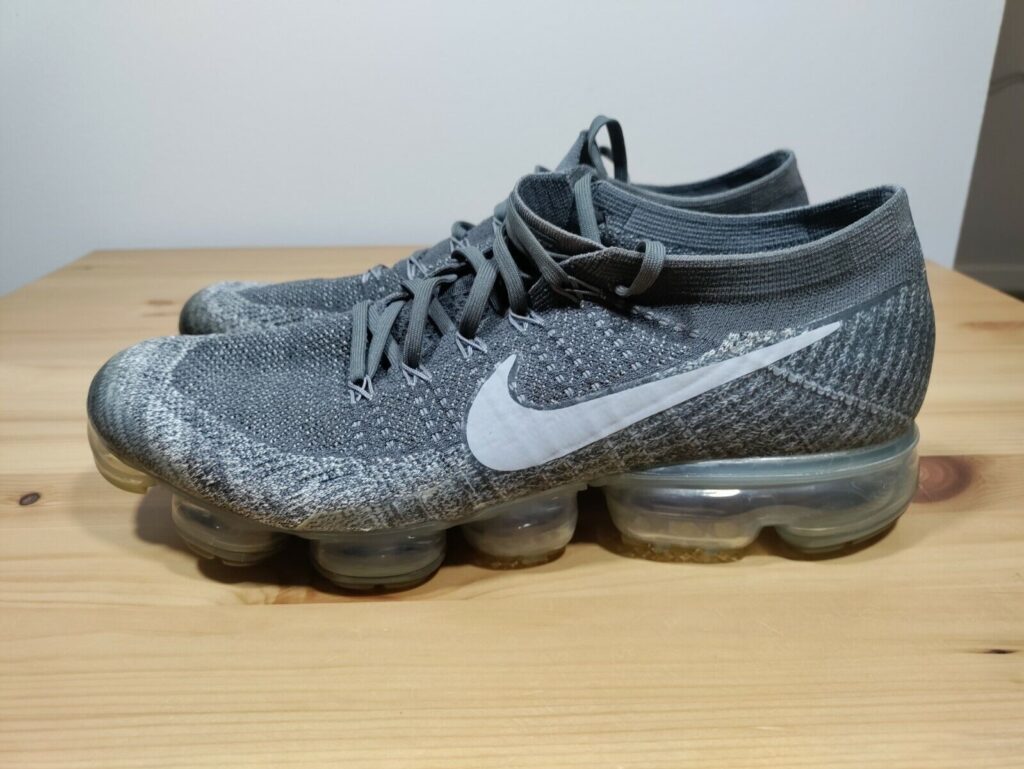 Nike Air VaporMax ‘Asphalt’ Review: Futuristic Innovation in a Monochrome Palette