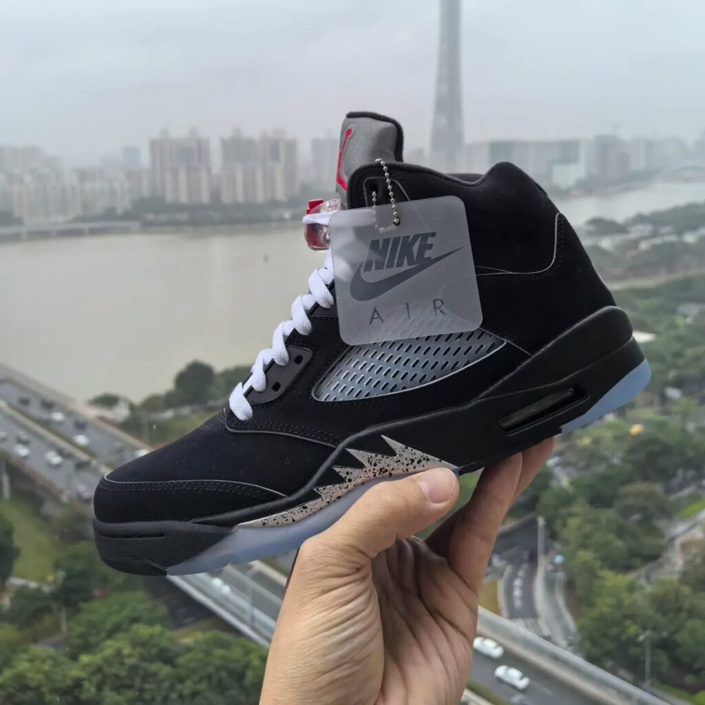 Air Jordan 5 Retro OG ‘Black Metallic Reimagined’ Review: A Heritage Icon, Reinvented