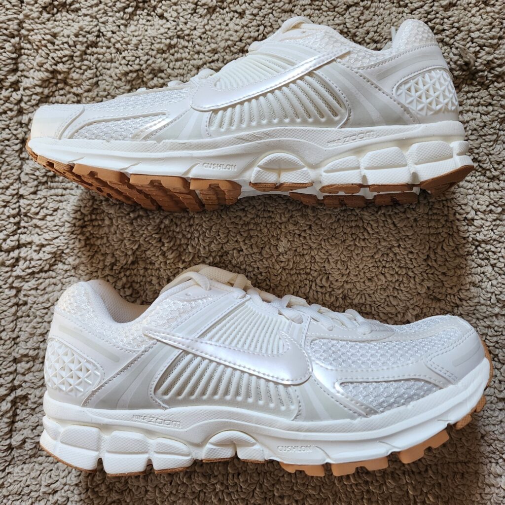 Nike Air Zoom Vomero 5 ‘Sail Coconut Milk’ Review: Sleek Comfort Meets Everyday Elegance Nike Air Zoom Vomero 5 ‘Sail Coconut Milk’ Review: Sleek Comfort Meets Everyday Elegance