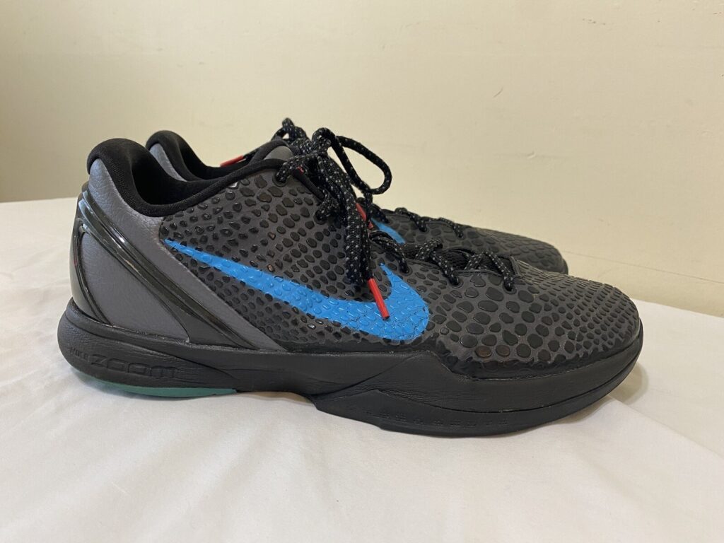 Nike Kobe 6 ‘Dark Knight’ Review: Sleek, Stealthy, and Performance-Driven Nike Kobe 6 ‘Dark Knight’ Review: Sleek, Stealthy, and Performance-Driven