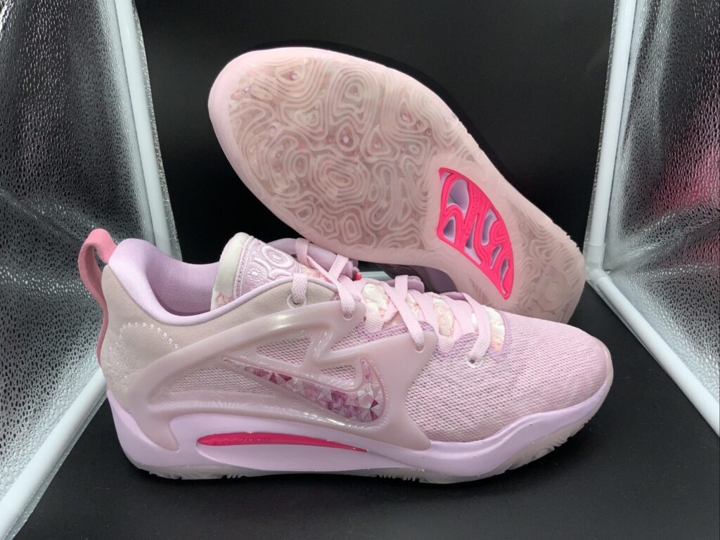 Nike KD 15 NRG ‘Aunt Pearl’ Review: A Touching Tribute Wrapped in Performance and Style
