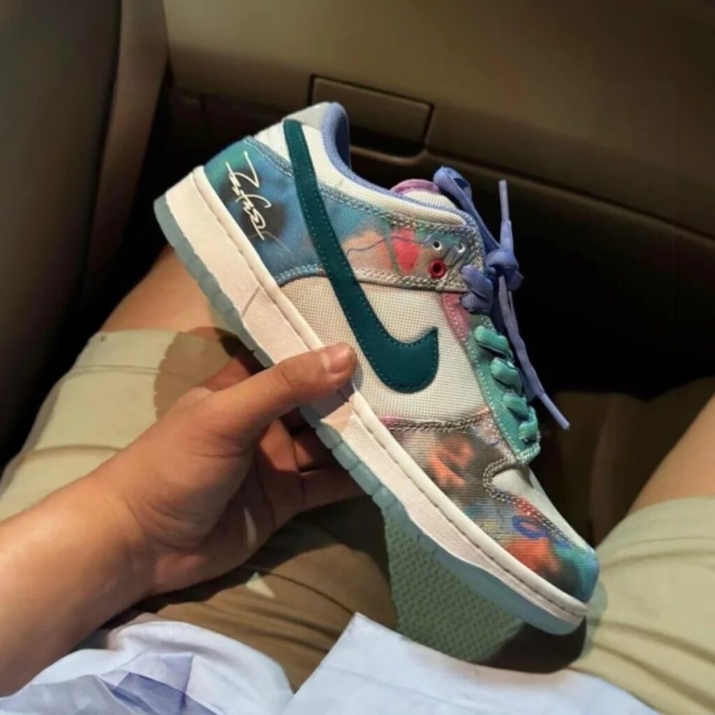 Nike x Futura Laboratories SB Dunk Low ‘Bleached Aqua’ Review: Art Meets Streetwear in Motion