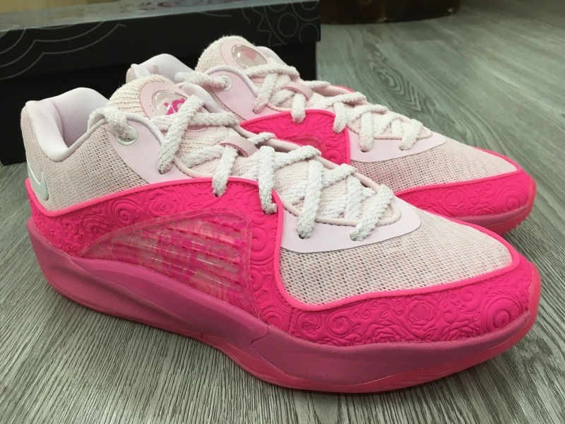 Nike KD16 ‘Aunt Pearl’ Review: Honoring Legacy with Performance and Purpose Nike KD16 ‘Aunt Pearl’ Review: Honoring Legacy with Performance and Purpose