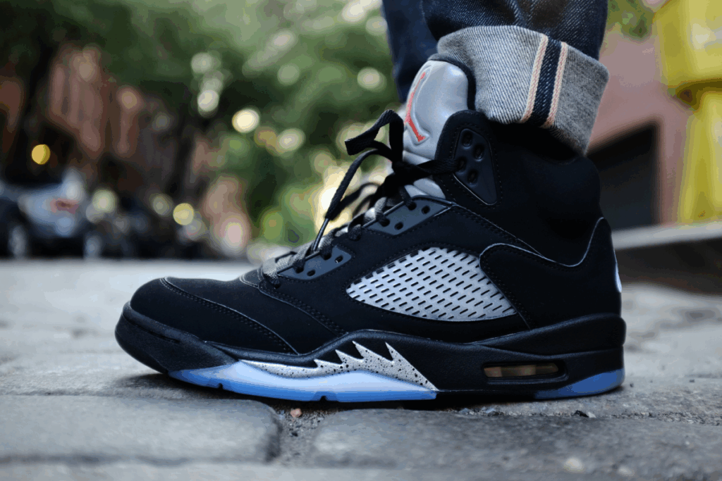 Air Jordan 5 Retro OG ‘Black Metallic Reimagined’ Review: A Heritage Icon, Reinvented