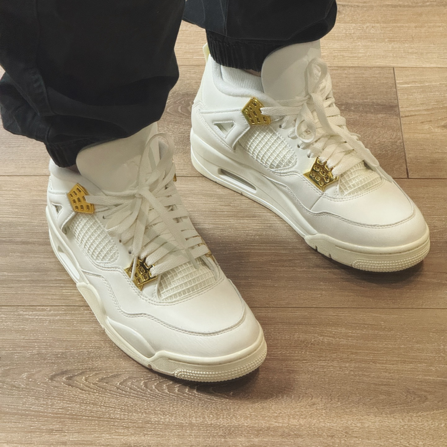(WMNS) Air Jordan 4 Retro ‘Metallic Gold’ Review: Minimal Luxury, Maximum Impact (WMNS) Air Jordan 4 Retro ‘Metallic Gold’ Review: Minimal Luxury, Maximum Impact