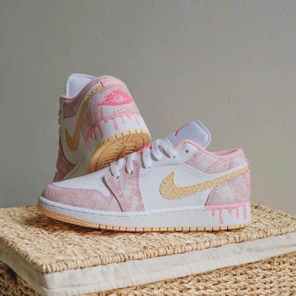 (GS) Air Jordan 1 Low ‘Strawberry Ice Cream’ Review: Sweet Style for a Fresh Fit