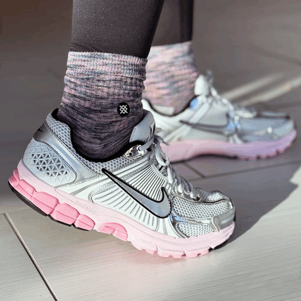 Nike Air Zoom Vomero 5 ‘Photon Dust Pink Form’ Review: Tech-Driven Comfort in Soft Pastels