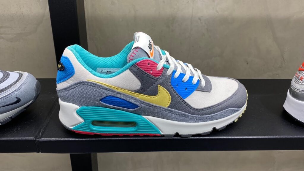 Nike Air Max 90 ‘Air Sprung – Iron Grey’ Review: Eco-Inspired Style with Classic Air Max Comfort Nike Air Max 90 ‘Air Sprung – Iron Grey’ Review: Eco-Inspired Style with Classic Air Max Comfort