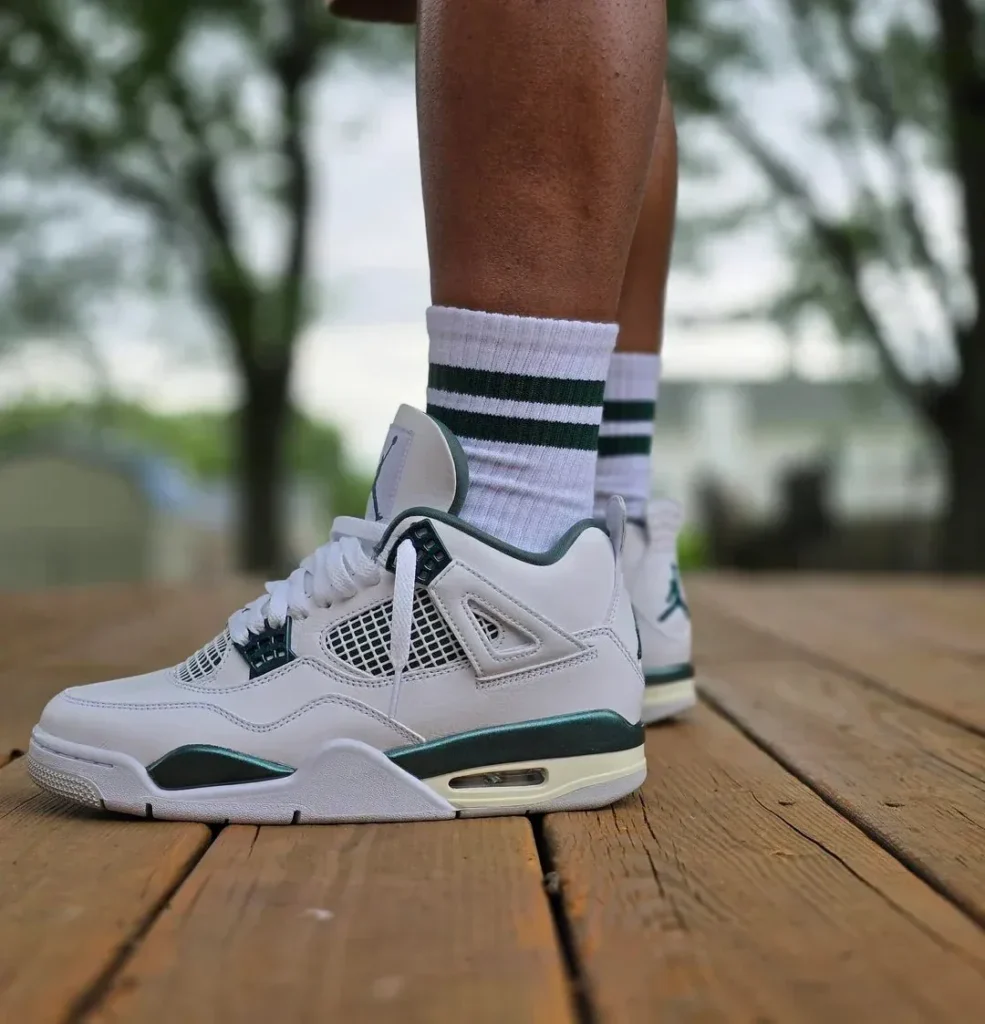 Air Jordan 4 Retro ‘Oxidized Green’ Review: Vintage Vibes with a Fresh Finish