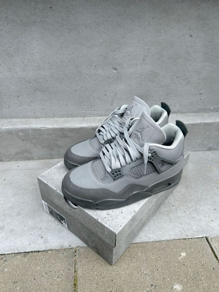 Air Jordan 4 Retro SE ‘Paris Olympics Wet Cement’ Review: Street Luxury Meets Olympic Spirit