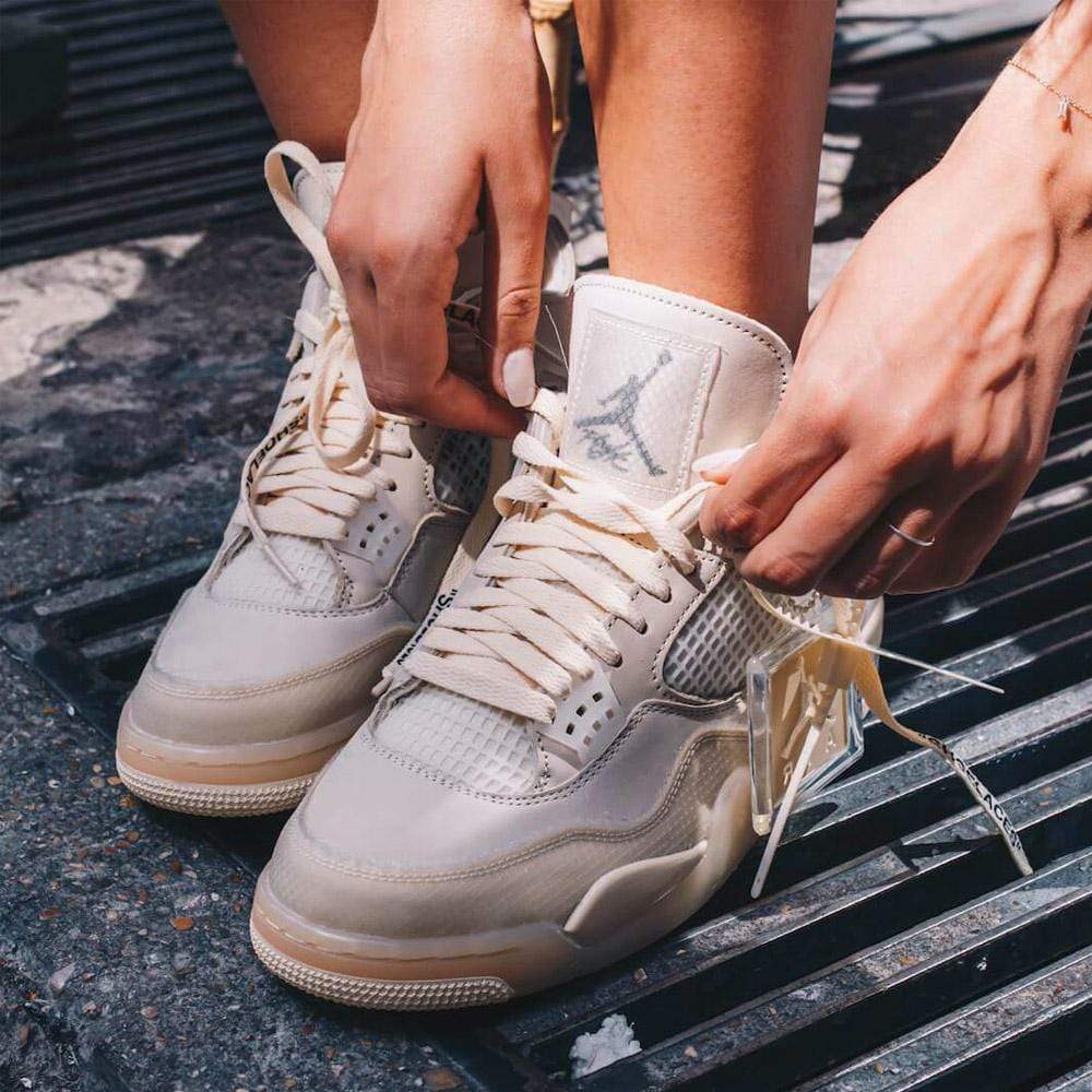 (WMNS) Air Jordan 4 x Off-White SP ‘Sail’ Review: Virgil Abloh’s Minimalist Masterpiece