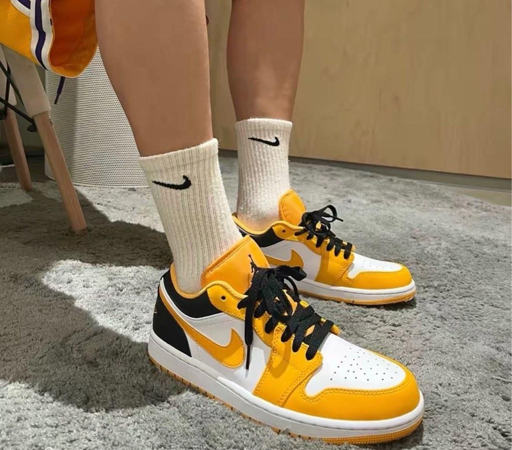 Air Jordan 1 Low ‘Taxi White’ Review: Bold Style Meets Everyday Versatility