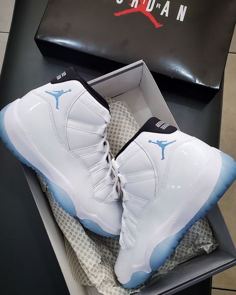 Air Jordan 11 ‘Legend Blue’ 2024 Review: A Cool Comeback of an Iconic Colorway