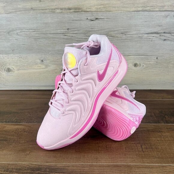 Nike KD 17 ‘Aunt Pearl’ Review: Performance with a Personal Legacy Nike KD 17 ‘Aunt Pearl’ Review: Performance with a Personal Legacy