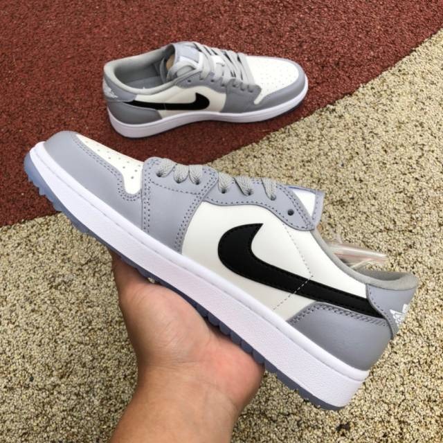 Air Jordan 1 Low Golf ‘Wolf Grey’ Review: Classic Court Style Tees Off on the Green