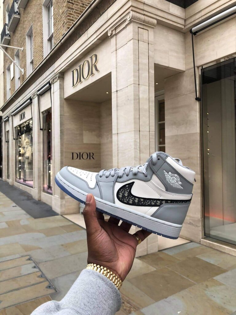 Air Jordan 1 High OG x Dior ‘White Wolf Grey’ Review: Luxury Meets Iconic Street Style