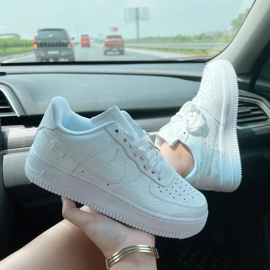 Louis Vuitton x Nike Air Force 1 Low ‘White’ by Virgil Abloh: Where Haute Couture Meets Street Legend