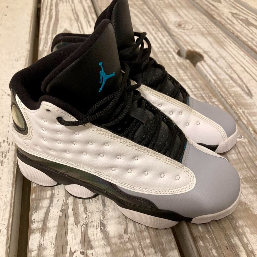 (GS) Air Jordan 13 Retro ‘Barons’ Review: Baseball-Inspired Retro Heat for the Next Generation (GS) Air Jordan 13 Retro ‘Barons’ Review: Baseball-Inspired Retro Heat for the Next Generation