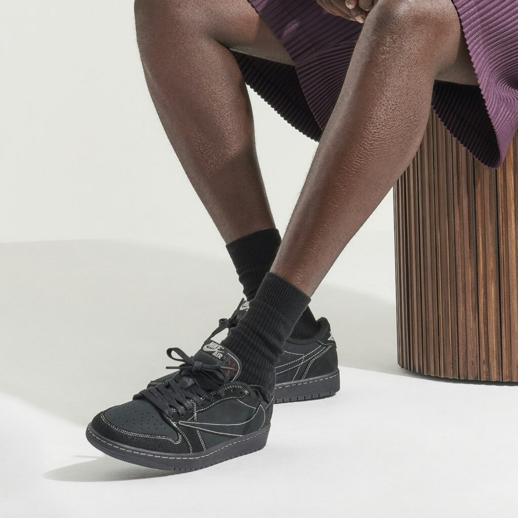 Air Jordan 1 Low OG SP x Travis Scott ‘Black Phantom’ Review: Dark Energy Done Right