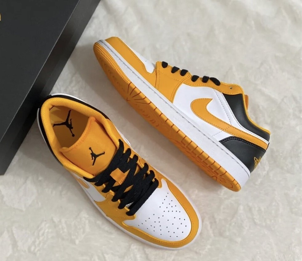 Air Jordan 1 Low ‘Taxi White’ Review: Bold Style Meets Everyday Versatility