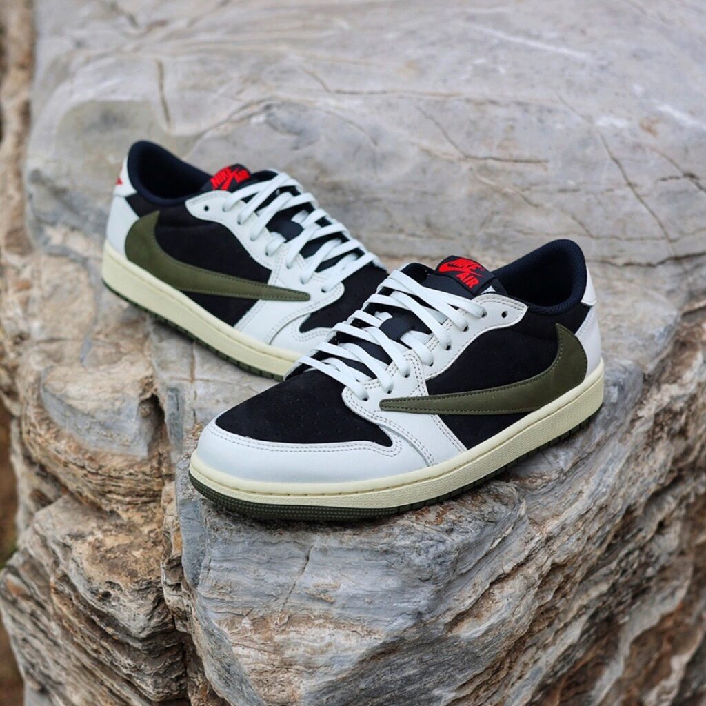 (WMNS) Air Jordan 1 Retro Low OG SP x Travis Scott ‘Medium Olive’ Review: Earth-Toned Luxury in a Legendary Collaboration