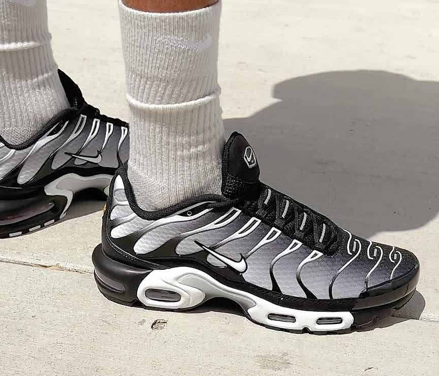 Nike Air Max Plus ‘Black Metallic Silver’ Review: Futuristic Edge Meets Classic Air Tech