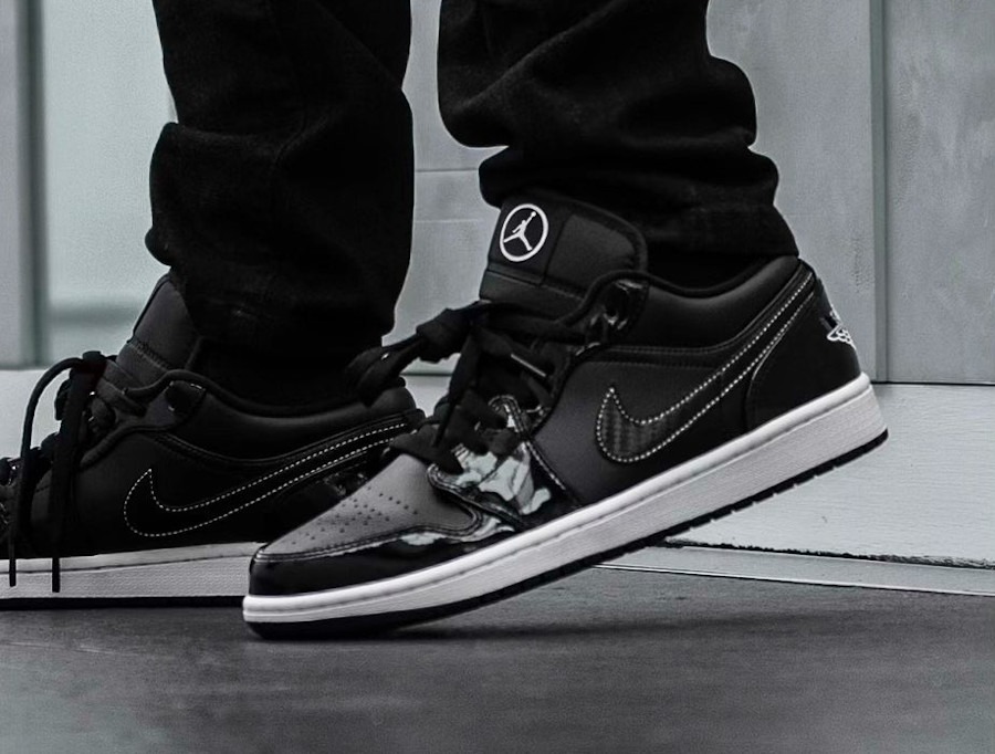 Air Jordan 1 Low ‘All Star 2021’ Review: Glossy Street Style Meets Classic Heritage Air Jordan 1 Low ‘All Star 2021’ Review: Glossy Street Style Meets Classic Heritage