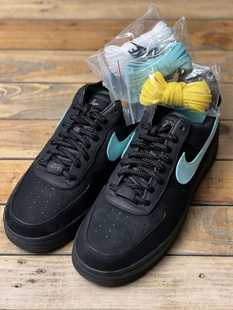 Nike Air Force 1 Low SP ‘Tiffany & Co.’ Review: Streetwear Meets Luxury Craftsmanship