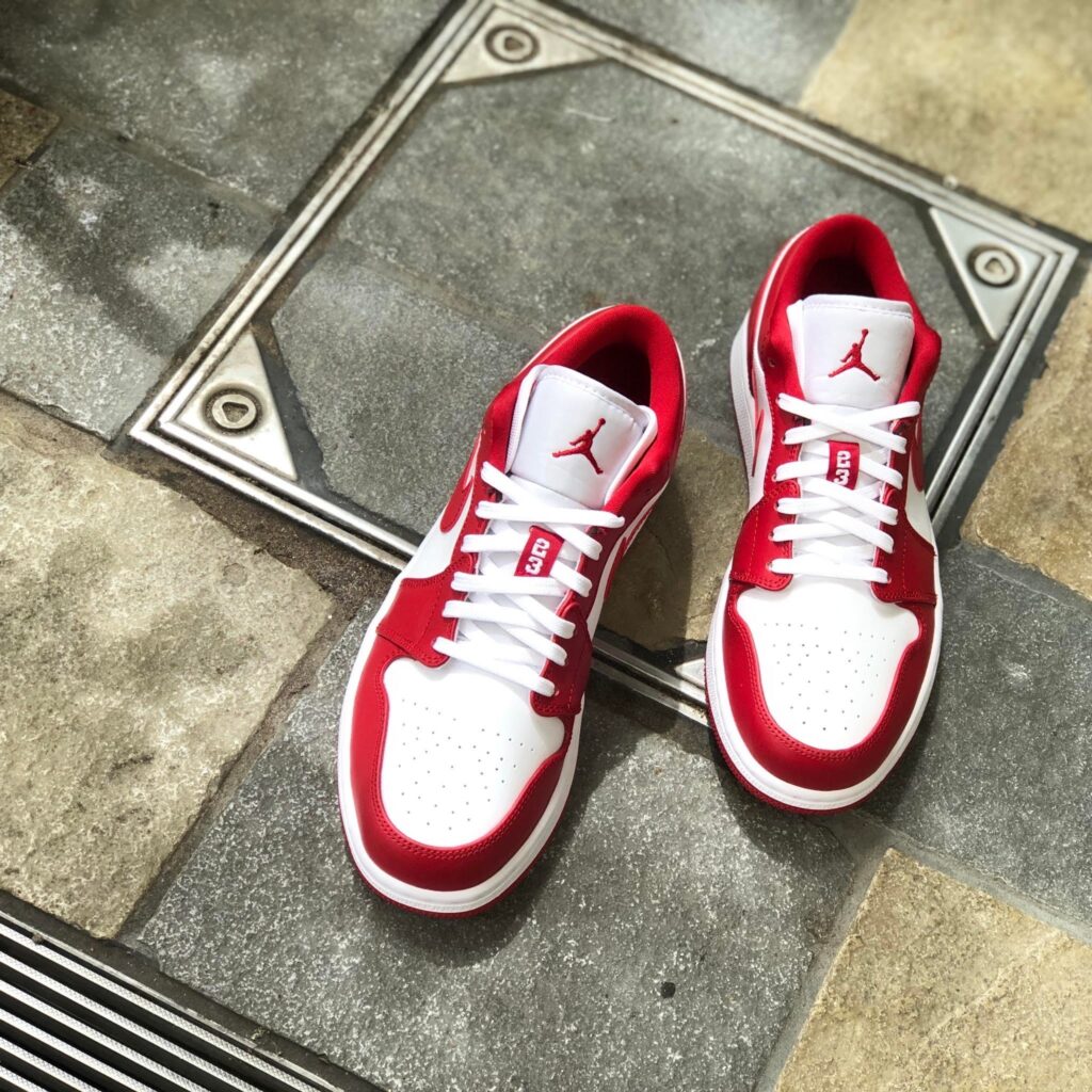 Air Jordan 1 Low ‘Gym Red’ Review: Classic Contrast Meets Daily Style Air Jordan 1 Low ‘Gym Red’ Review: Classic Contrast Meets Daily Style