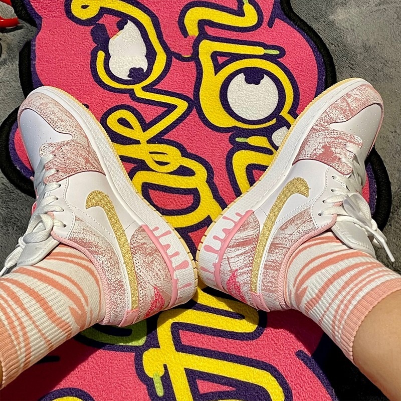 (GS) Air Jordan 1 Low ‘Strawberry Ice Cream’ Review: Sweet Style for a Fresh Fit