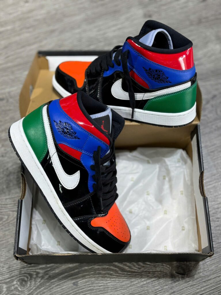 (WMNS) Air Jordan 1 Mid SE ‘Multi Patent’ Review: Bold, Glossy, and Built to Shine (WMNS) Air Jordan 1 Mid SE ‘Multi Patent’ Review: Bold, Glossy, and Built to Shine