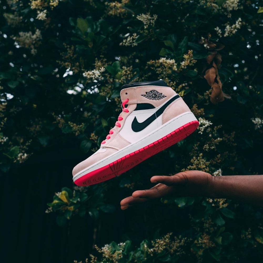 Air Jordan 1 Mid SE ‘Crimson Tint’ Review: A Fresh Twist on a Timeless Icon