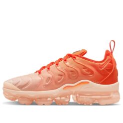 (WMNS) Nike Air VaporMax Plus 'Guava Ice' DQ8588-800