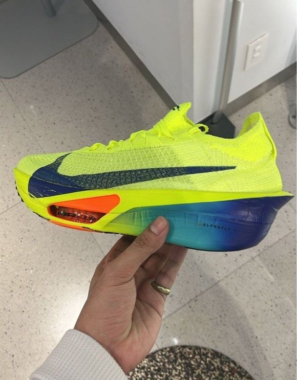 Nike Air Zoom Alphafly NEXT% 3 ‘Volt’ Review: Peak Speed Meets Fluorescent Energy