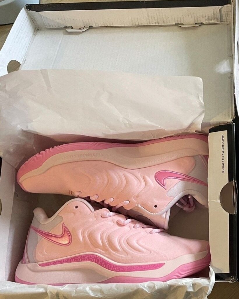 Nike KD 17 ‘Aunt Pearl’ Review: Performance with a Personal Legacy Nike KD 17 ‘Aunt Pearl’ Review: Performance with a Personal Legacy