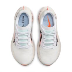 (WMNS) Nike ZoomX Ultrafly Trail 'Prototype Pale Ivory Total Orange' DZ0489-100