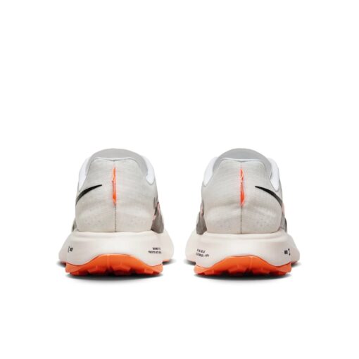 (WMNS) Nike ZoomX Ultrafly Trail 'Prototype Pale Ivory Total Orange' DZ0489-100