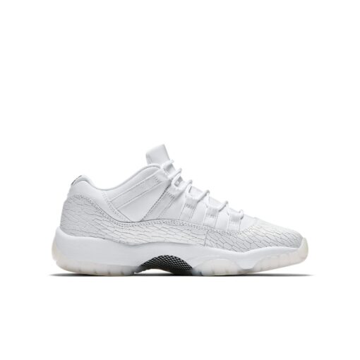 (GS) Air Jordan 11 Retro Low Premium 'Frost White' 897331-100