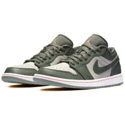 Air Jordan 1 Low 'Military Green' 553558-121