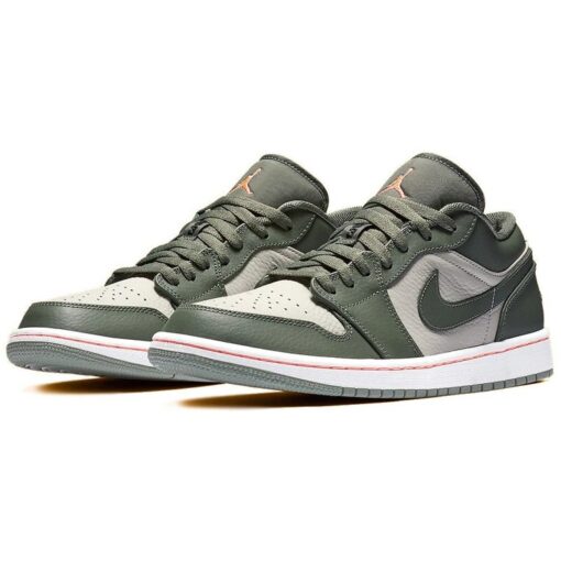 Air Jordan 1 Low 'Military Green' 553558-121
