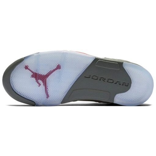 Air Jordan 5 Retro 'Camo' 136027-051
