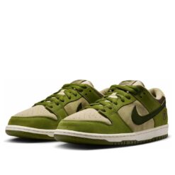 Nike x Yuto Horigome SB Dunk Low 'Matcha' HF8022-300