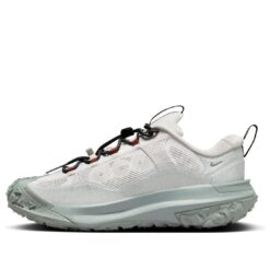 Nike ACG Mountain Fly 2 Low GTX 'Beige Dark Smoke Grey' HF6245-003
