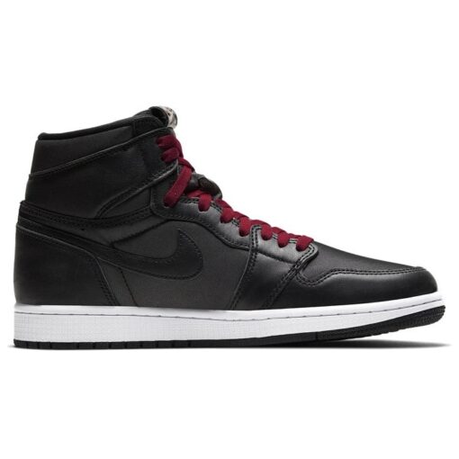 Air Jordan 1 Retro High OG 'Black Gym Red' 555088-060