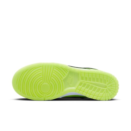 Nike Dunk Low SE 'Splash' FJ4610-702