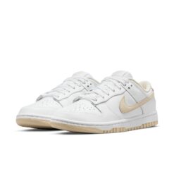 (WMNS) Nike Dunk Low 'White Pearl' DD1503-110
