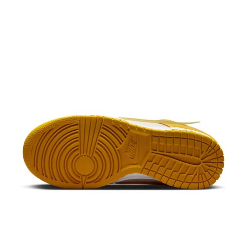 (WMNS) Nike Dunk Low Twist 'Vivid Sulfur' DZ2794-100