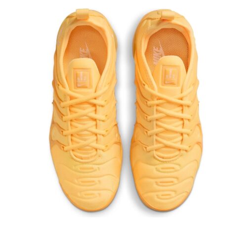 (WMNS) Nike Air VaporMax Plus 'Yolk' DJ5993-800
