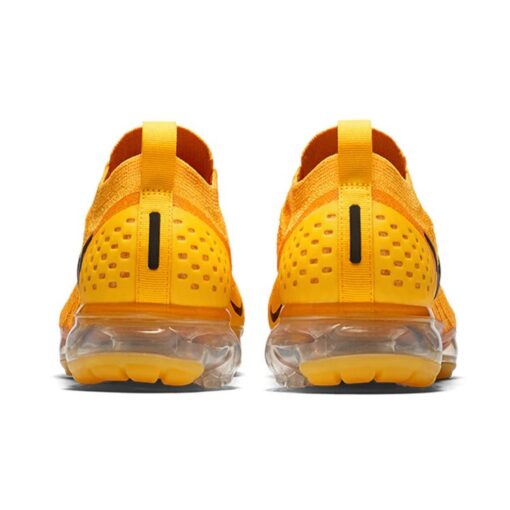 (WMNS) Nike VaporMax Moc 2 'University Gold' AJ6599-700