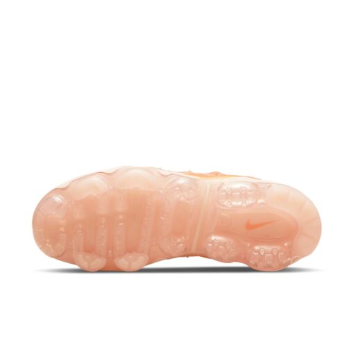 (WMNS) Nike Air VaporMax Plus 'Guava Ice' DQ8588-800